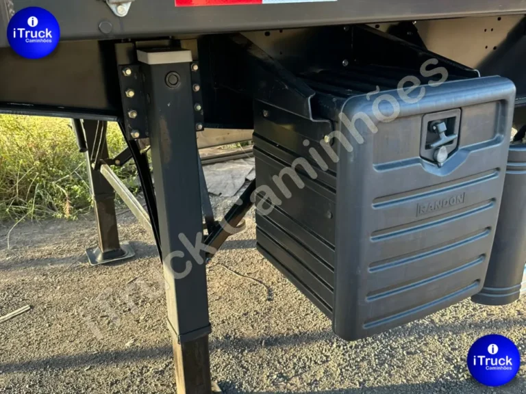 D_NQ_NP_2X_603963-MLB87296585053_072025-F-carreta-4-eixos-randon-20242024-graneleira-135-m-guerra